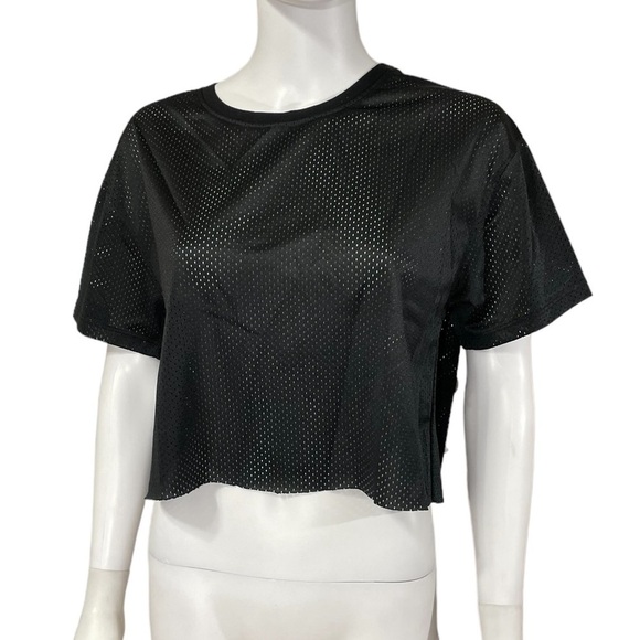 Anthropologie Three Feathers Black Crop Top
New - Picture 3 of 9